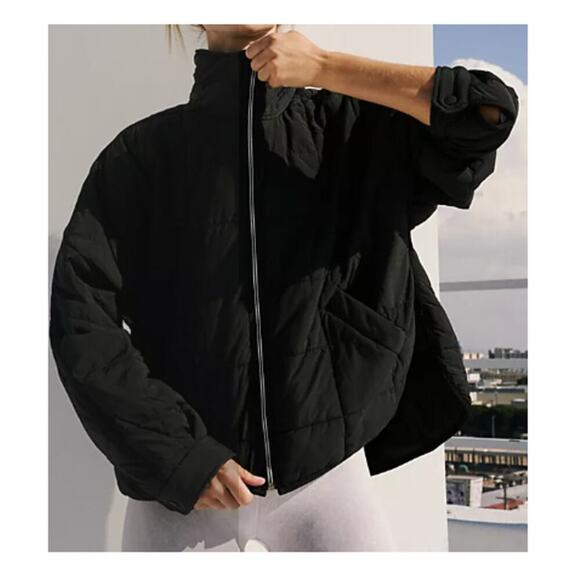 FP Movement x Hatch Jackets & Blazers - FP Movement x Hatch Women's Black Pippa Packable Puffer Jacket Size S